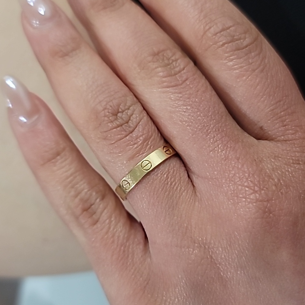 Cartier Gold Love Ring Small Model - Picture 4 of 8